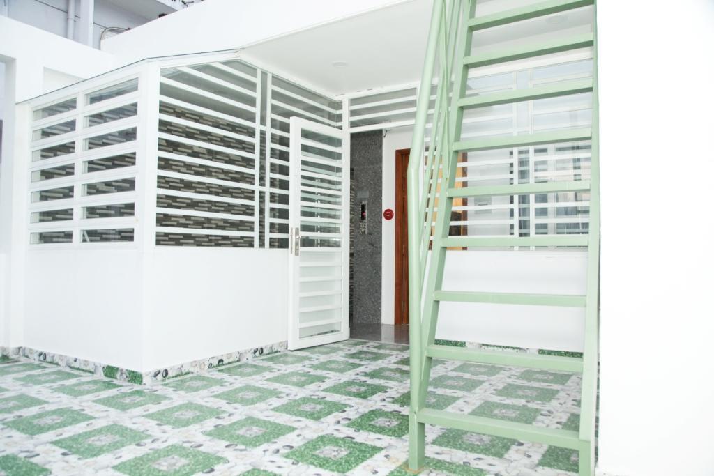 60 Saigon Inn 2*